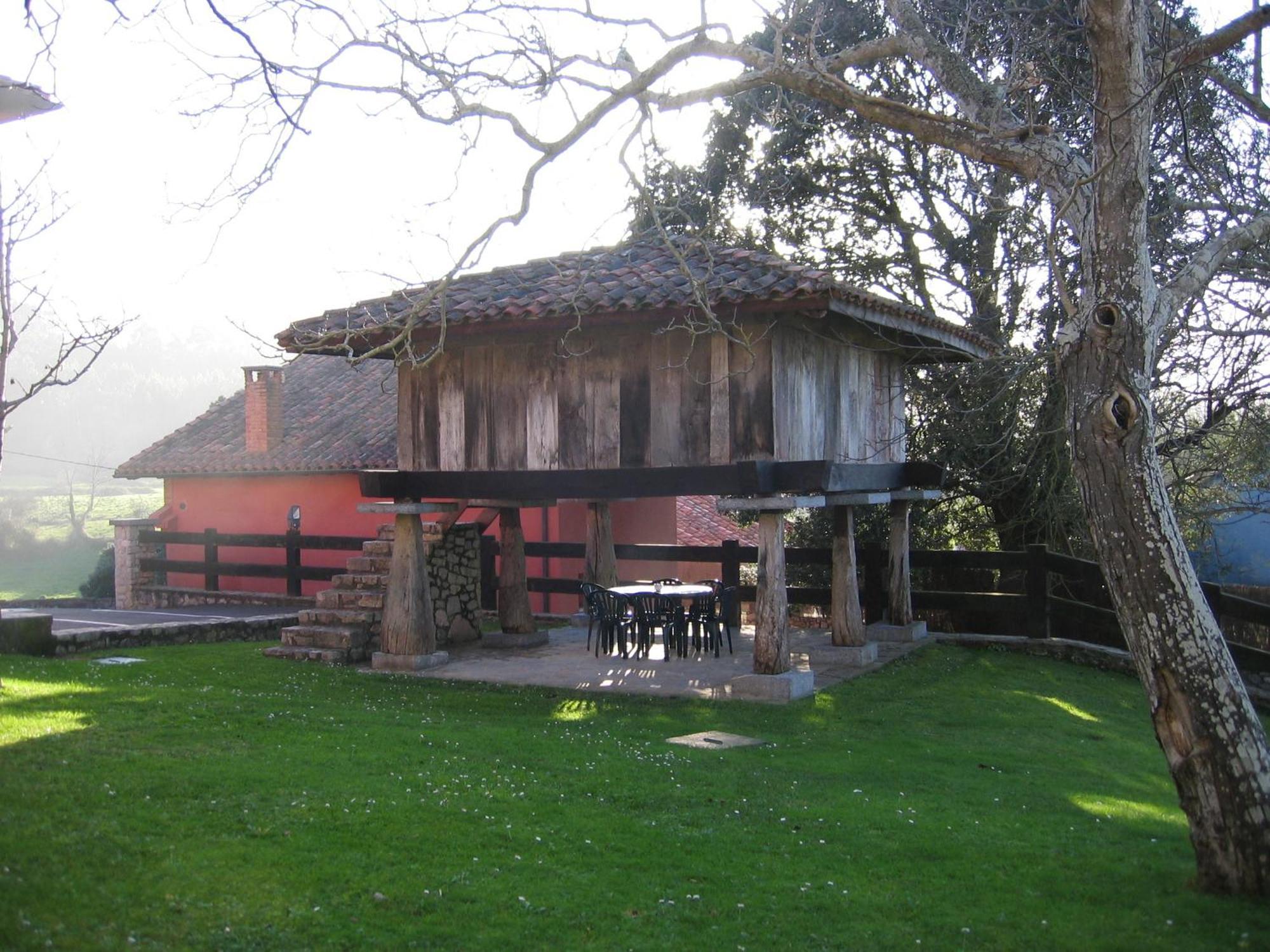 Apartamentos El Cueto De Los Collado Villanueva de Pria Exterior foto